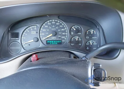 2001 Chevrolet Tahoe Lt from USA, damaged, VIN 1GNEC13T01R105540